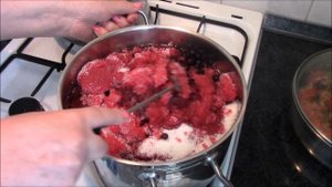 Джем варенье из ирги и вишни. Ароматно и очень вкусно!