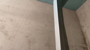 Ниши для боковых полок в ванной.