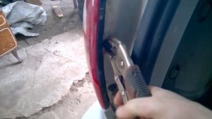 Снятие заднего фонаря Крайслер Вояджер,Таун кантри,Додж Караван.