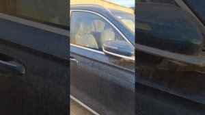 Погрузка машин в фуру. Отправка в Россию