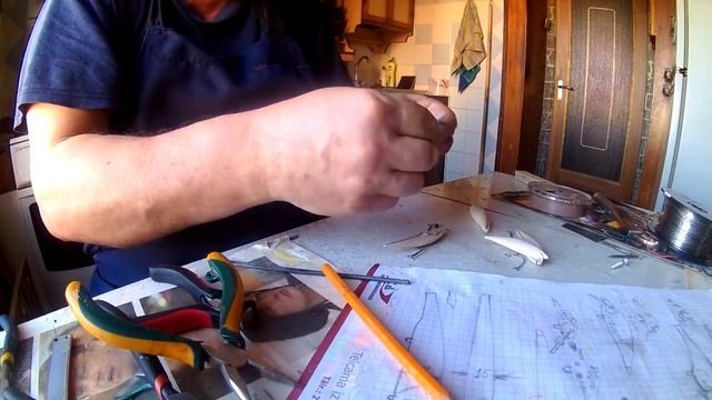 FHD0076Продолжение изготовления воблера из бальзы .... смотреть онлайн
