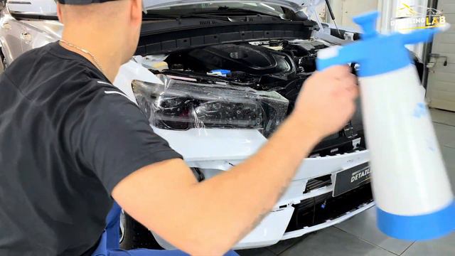 Как правильно заклеить фары защитной плёнкой? Установка защитной плёнки на фары. смотреть онлайн