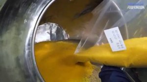 потрясающий цвет еды! массовое производство радужного риса