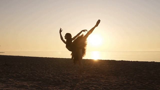 Как сохранить МОЛОДОСТЬ? ПЯТЬ способов оставаться вечно МОЛОДОЙ и КРАСИВОЙ. смотреть онлайн