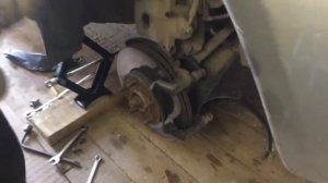 Замена тормозных колодок на TOYOTA RAV4 2002