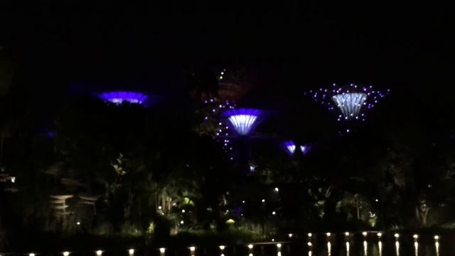 Gardens by the Bay - Singapore Garden City смотреть онлайн