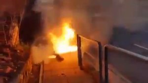 Как горит аккумулятор электросамоката