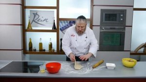 Венский штрудель с яблоками - рецепт Уриэля Штерна