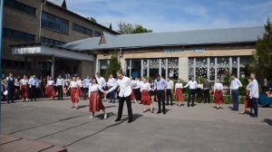 Трогательный школьный ВАЛЬС-ТАНГО. Последний звонок  НВК 2016.  Оксана Минько