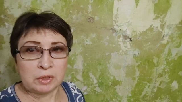 Делаю ремонт, грунтую и шпаклюю стены
