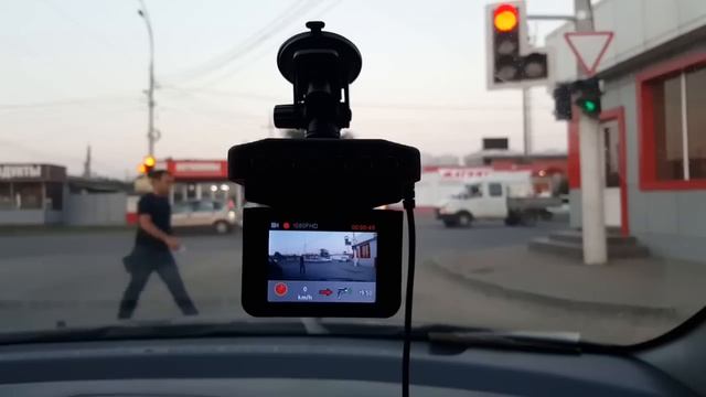 Видеорегистратор 3 в 1 с Замечательным радар-детектором смотреть онлайн