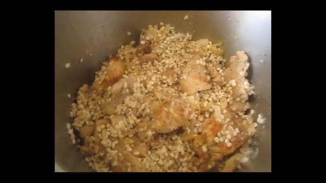 Перловая каша с мясом в кастрюле Цептер (Barley porridge with meat in the pan Zepter) смотреть онлайн