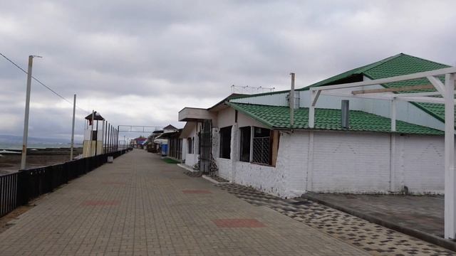 Крым Приморский: Россия РЕМОНТИРУЕТ Восточный Крым сегодня. Как изменился посёлок в Феодосии.