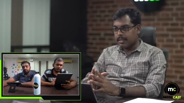Kia Carens | Is this the facelifted Marazzo.? | MotoCast EP - 2 | Tamil Podcast смотреть онлайн