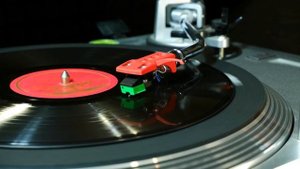 Грампластинка 78 об/мин. Зара Долуханова - Улетают журавли. 1954