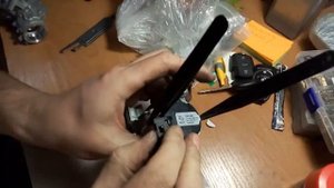 Снять контактную группу с замка зажигания шкода. Remooving ignition Skoda