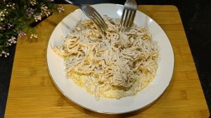 Потрясающе вкусный салат Снег! Мало кто знает этот рецепт! ВСЕ ИЩУТ ЕГО НА ПРАЗДНИЧНОМ СТОЛЕ 5 минут