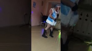Снегурочка алкашка
