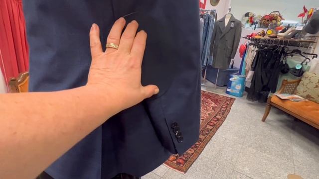 РЕМОНТ ПИДЖАКА..?Если ПРОТЕРЛИСЬ ЛОКТИ… ЗАКРЫВАЕМ замшевыми ЛАТКАМИ смотреть онлайн