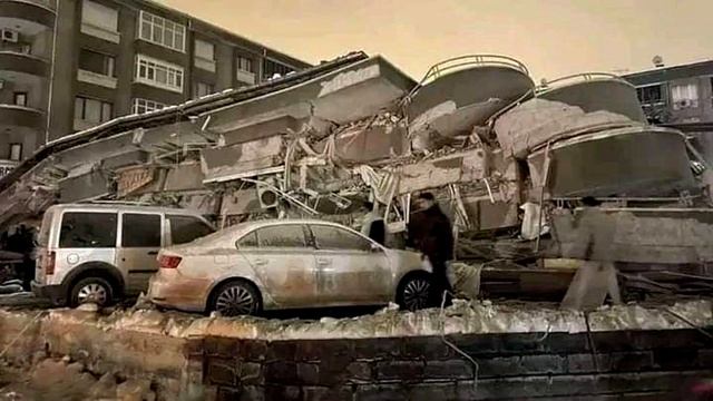 СИМПСОНЫ Предсказали ЗЕМЛЕТРЯСЕНИЕ В Турции. Разлом САН - АНДРЕАС