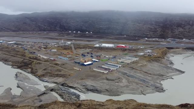 The World's Strangest International Airport - Kangerlussuaq, Greenland (Cultural Travel Guide) смотреть онлайн