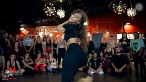 YANIS MARSHALL HEELS CHOREOGRAPHY “HOW YOU WANT IT” TEYANA TAYLOR HYWI mirrored
