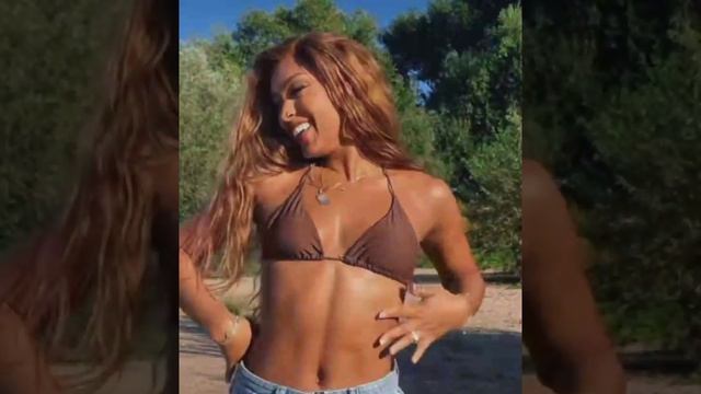 Вперёд в будущее смотреть онлайн