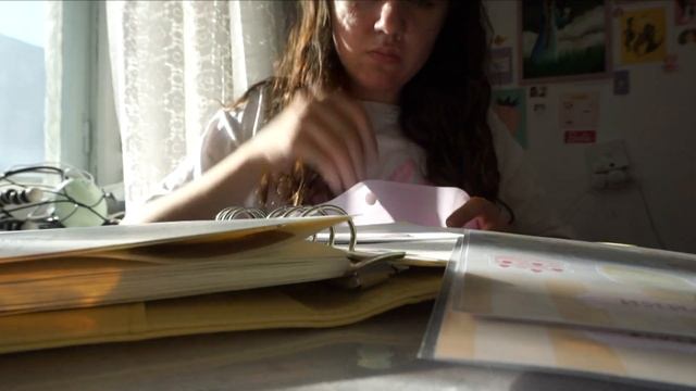 ?студио влог #008: готовим поставку в офлайн магазин полкиус и печатаем наклейки дома. смотреть онлайн