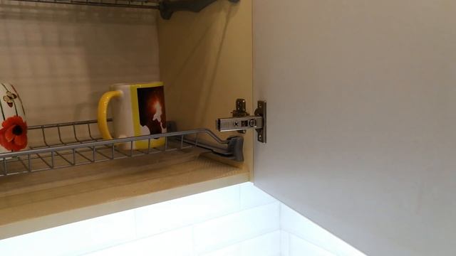 Как установить ограничитель угла открывания петли Блюм 110° смотреть онлайн