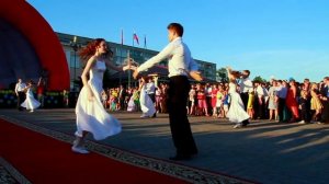 Завершился последний урок, исп. зас. ар. Р В.Пьянов, ком. л.. м. и в. кон. Г.Шарин, стихи И. Головко