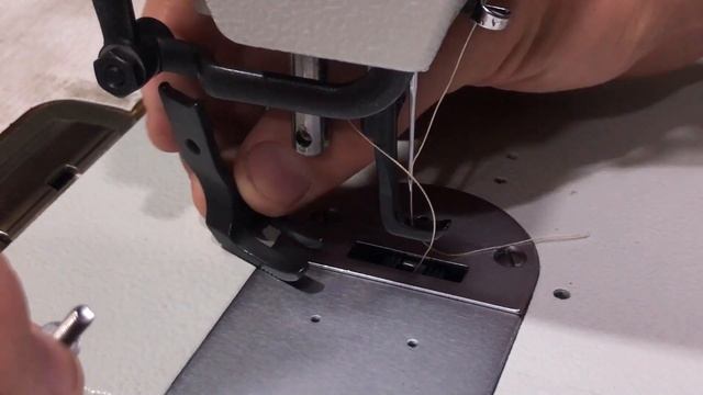 Как сделать подушки для дивана / how to make sofa cushions смотреть онлайн