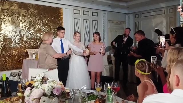 Свадебный переполох. Лера Star впервые на свадьбе. смотреть онлайн