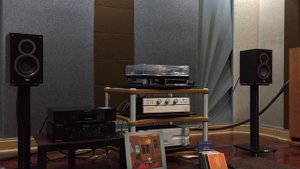 Touch Pulse / ELAC DEBUT B5 + Marantz PM+CD5005
