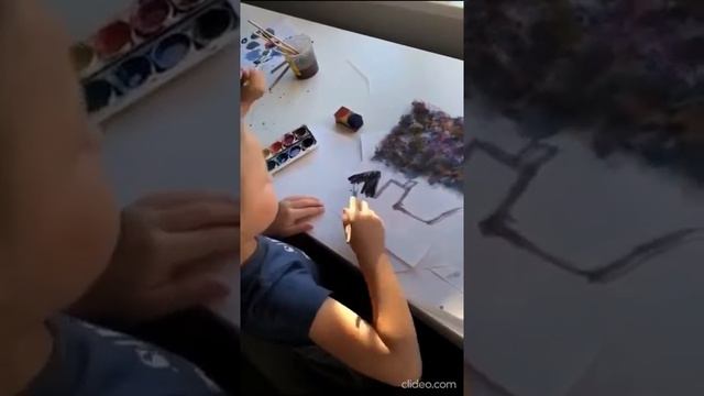 Мастер-класс от Василисы, 5 лет "Салют в городе" с использованием нетрадиционных техник рисования смотреть онлайн