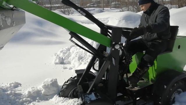 мини погрузчик переломка смотреть онлайн