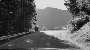 Гламур и дисплеи: тест-драйв и обзор Range Rover Velar 2018