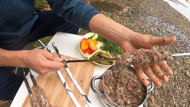 Люля Кебоб с Сыром Песто,с Соусом Тартар смотреть онлайн