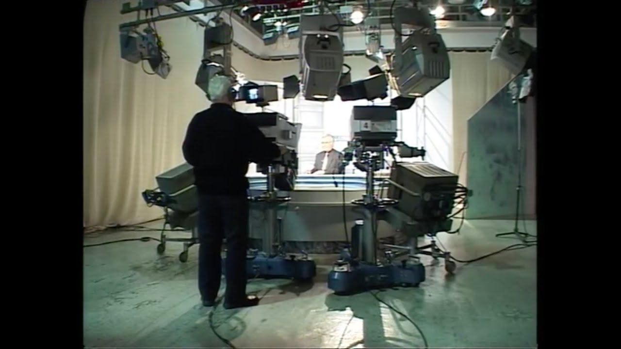 Студия Саратовского телевидения. ГТРК Саратов 2003 смотреть онлайн