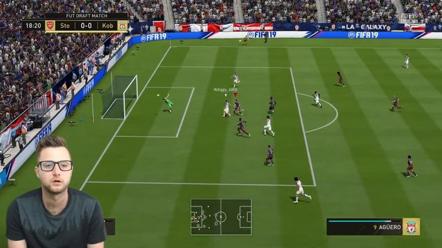 The Most Unbelievable Start to a Draft in FIFA 19! 3 Icon Moments in a Row! UTOTS SBC Pack Opening!
