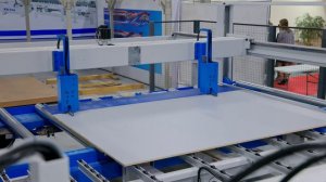 Форматно-раскроечный центр с ЧПУ KDT KS-842HL с задней загрузкой и двойным независимым толкателем