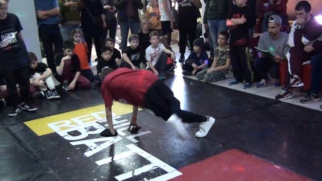 Red Hill Battle 2019. Kids. 1х1 Top 32. Rony. Мощь Стиля смотреть онлайн