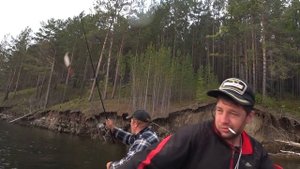 Рыбалка на богучанском водохранилище.Блесны VS крэнки!