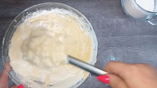 Кекс с изюмом.На кефире.Рецепту более 40 лет.Напоминает детство. смотреть онлайн