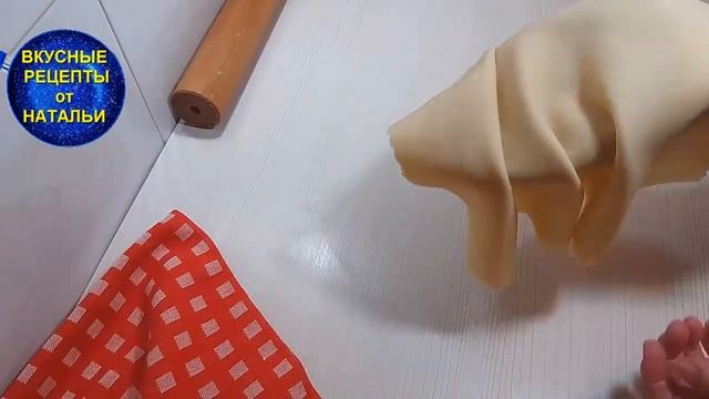 Слоеные дрожжевые пирожки с картофелем. Рецепт. Вкусно и просто.
