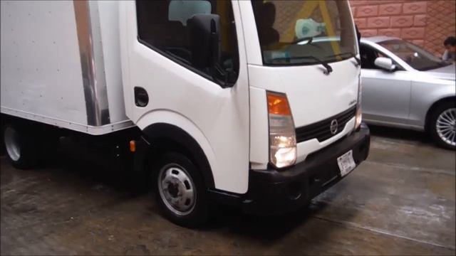 DISAUTO SEMINUEVO CABSTAR CAJA SECA AC 2013 смотреть онлайн