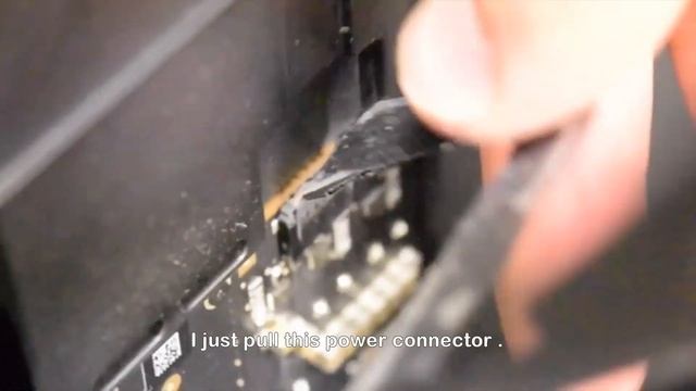 iMac 27 (Late 2014) LCD or Retina 5K Screen Removal смотреть онлайн