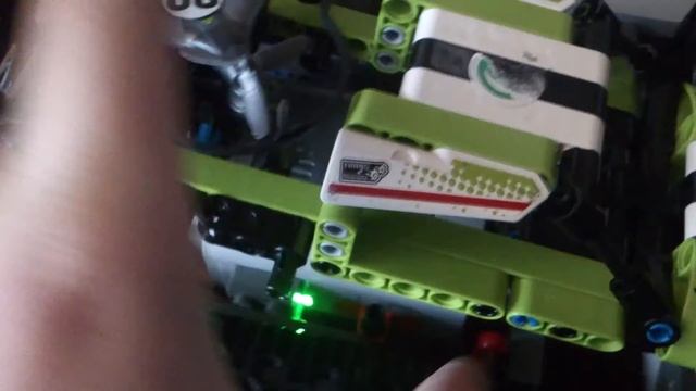 Лего скоростной вездеход 42065 смотреть онлайн