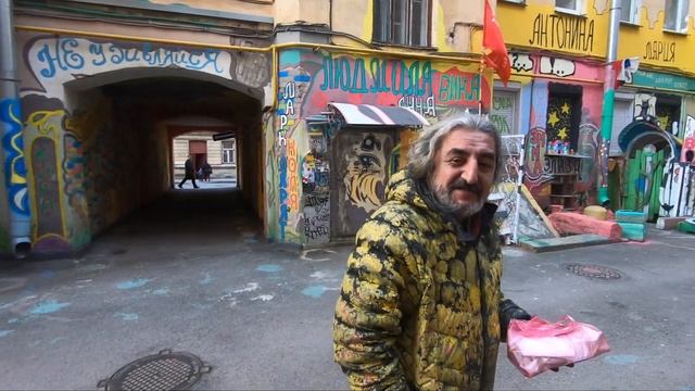 Двор Нельсона. Санкт-Петербург. Март Апрель 2020. смотреть онлайн