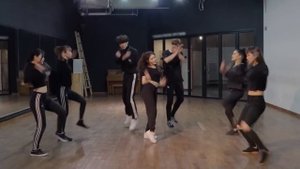 CHUNG HA (청하) - Roller Coaster Dance Practice (Mirrored)