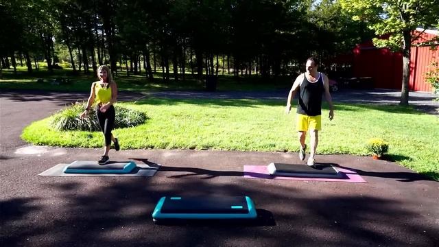 AEROBIC STEP WORKOUT ? INTERMEDIATE TO ADVANCED STEP ? 136-140 bpm 232